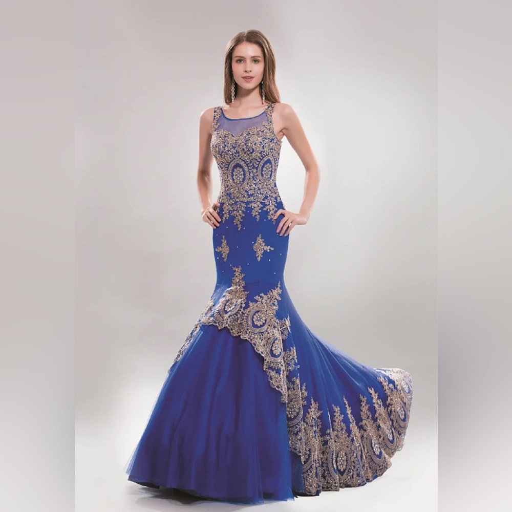 NWT Anny Lee Mermaid Dress with Gold Applique